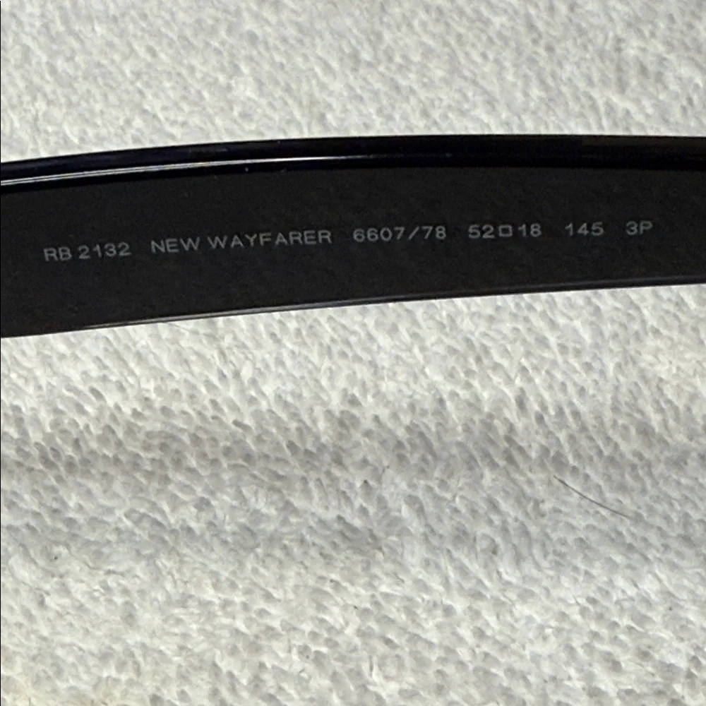 Ray Ban Italy RB2132 New Wayfarer 52[]18 145 3P Blue Sunglasses